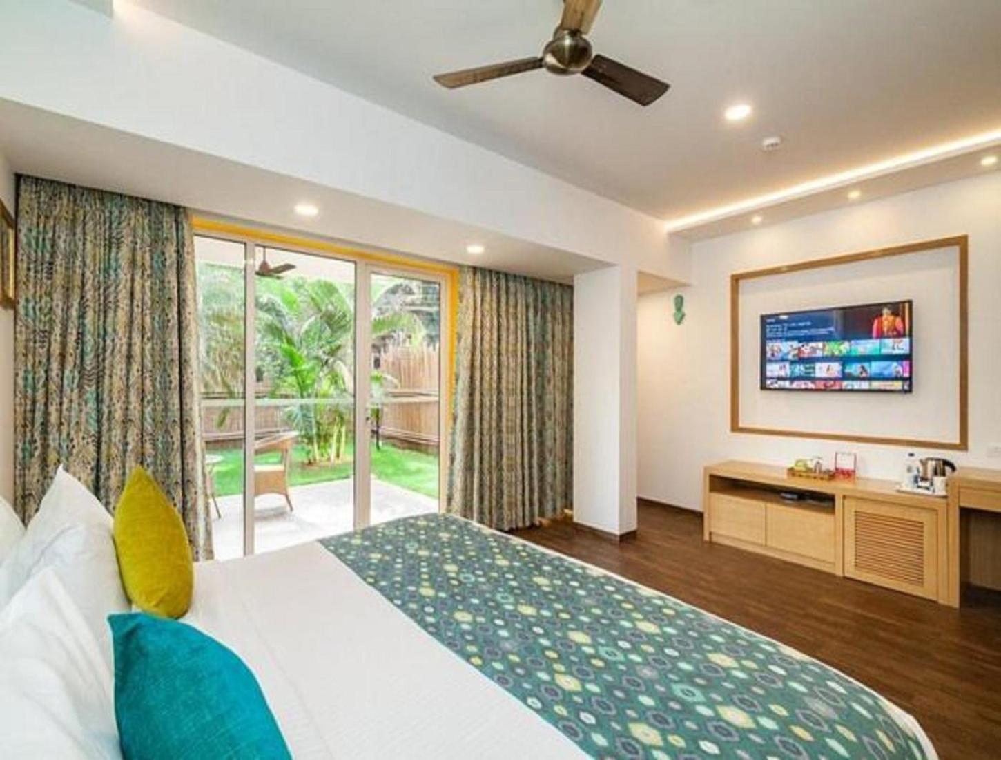 Hotel Linda Suites Near International Airport By La Casa New Delhi Exterior photo